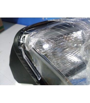 FARO DCH AUDI A6 04-08 BI XENON R012957C3