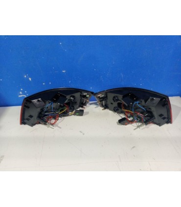 PK PILOTOS AUDI A6 04-08 COLOR ROJO BLANCO LED R148794C1