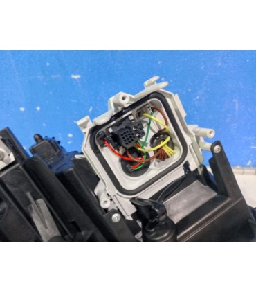 CX FARO IZQ XENON BMW E46 4P 01-05 FONDO NEGRO R147123C1