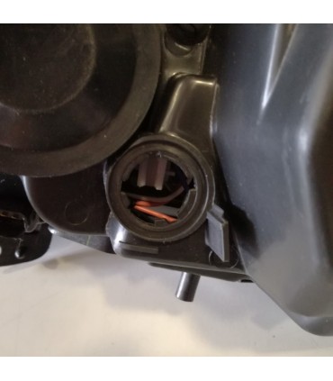 BA FARO DHC XENON RENAULT CLIO II 01-05 R150763C1