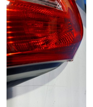 PK PILOTO IZQ MERCEDES CLASE A W176 12-15 BLANCO ROJO R015896C1