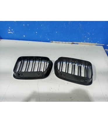 XC PARRILLA BMW E46 98-01 LOOK M PERFORMANCE NEGRO BRILLANTE R147757C2