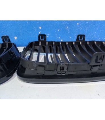 WD PARRILLA BMW E46 BERLINA TOURING 01-05 NEGRO BRILLO R100444C5