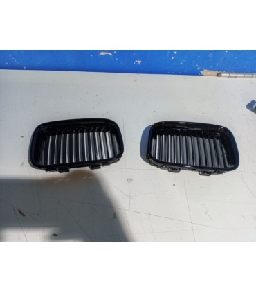 DW PARRILLA BMW E36 91-96 NEGRO BRILLO R148651C1