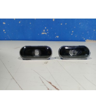 DW INTERMITENTES LATERALES VOLKSWAGEN VW SEAT 96-01 CRISTAL CLARO NEGRO R147325C1