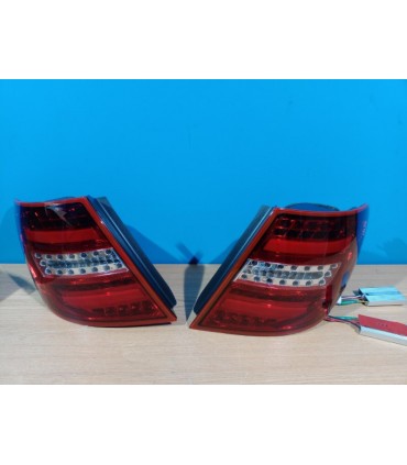 SH PILOTOS MERCEDES CLASE C W204 KOMBI 07-11 LED BAR ROJO R148664C1