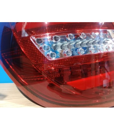 SH PILOTOS MERCEDES CLASE C W204 KOMBI 07-11 LED BAR ROJO R148664C1