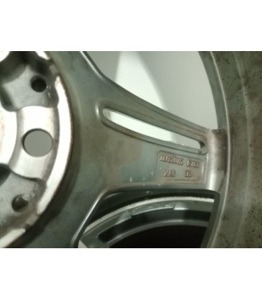 BY 4 LLANTAS ORIGINALES AMG CON NEUMATICOS R149417D1