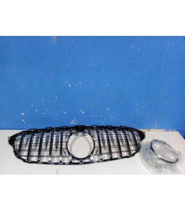 RI PARRILLA MERCEDES W205 14-18 LOOK AMG GT CROMO NEGRO R010734C1