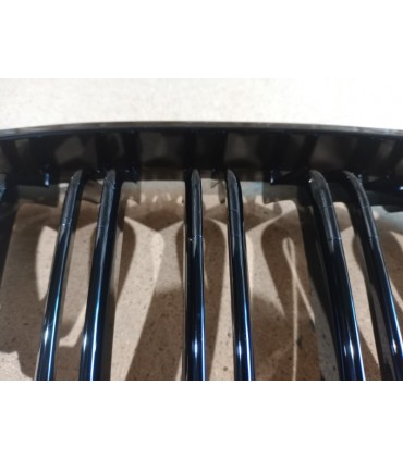 XC PARRILLA BMW E60 03-10 NEGRO BRILLO LOOK M5 R148658C8