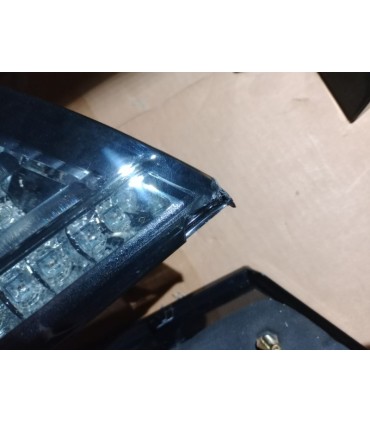 HG PILOTOS SEAT LEON 1P 04-09 LED FONDO NEGRO R145431C2