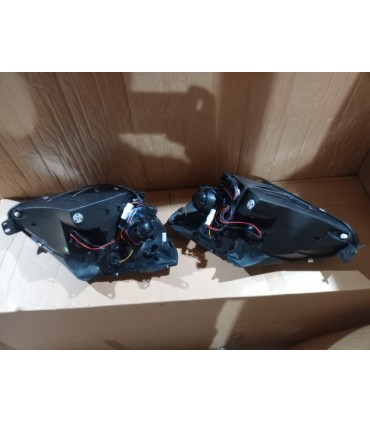 ML FAROS PARA FORD FIESTA 02-08 OJOS ANGEL FONDO NEGRO R145588C2