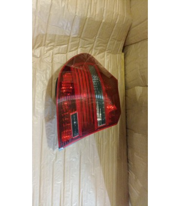 PILOTO LED IZQ BMW E81 E87 LCI 07-11 ROJO AHUMADO R016130C1