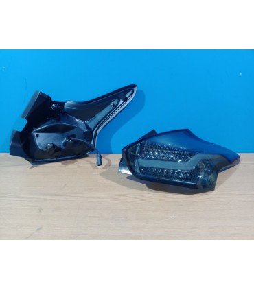 BY PILOTOS LED BAR PARA FORD FOCUS 3 HATCHBACK 14-17 LED DINAMICO AHUMADO R011057C1