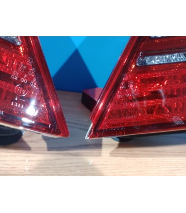 PK PILOTOS MERCEDES CLASE C W203 04-07 LED ROJO GRIS R147489C1