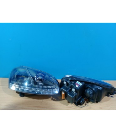 LK FAROS PARA VOLKSWAGEN VW GOLF 5 03-08 LUZ DIURNA LED NEW GENERATION NEGROS R011549C2
