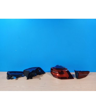 AZ FAROS TRASEROS VOLKSWAGEN VW GOLF 8 19-24 LED ROJOS DINÁMICOS R017731C1