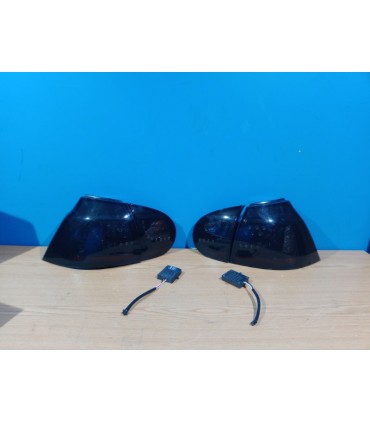 CX PILOTOS VOLKSWAGEN VW GOLF 5 03-08 LED FONDO NEGRO AHUMADO R147321C11