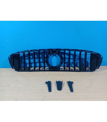 CX PARRILLA MERCEDES CLASE A W177 18-22 LOOK AMG GT CAMARA C010528C4