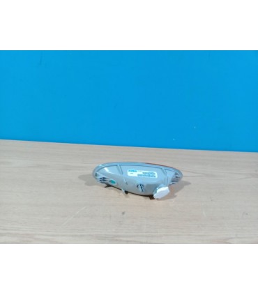 CX INTERMITENTE IZQ FRONTAL VOLKSWAGEN VW NEW BEETLE 98-05 R017978C1