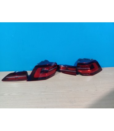 DW PILOTOS VOLKSWAGEN VW GOLF 8 19-24 LED ROJO DINÁMICOS R017731C2