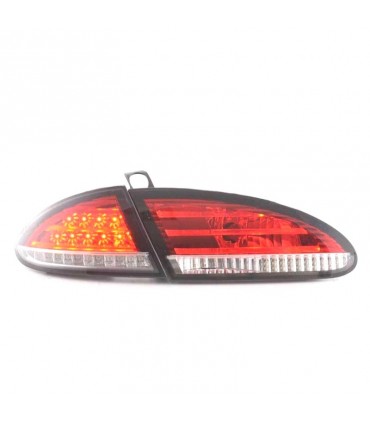 DW PILOTOS SEAT LEON 04-09 1P LED ROJO CROMO R145494C1