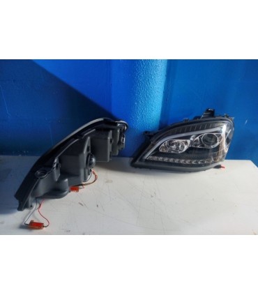 CX FAROS PARA MERCEDES CLASE ML W164 05-07 LUZ DIURNA LED DINAMICO FONDO NEGRO R016014C1