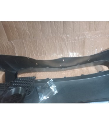 BA PARAGOLPES DELANTERO BMW E81 E87 E82 04 -13 LOOK 1M + PARRILLAS 1M C020124C1