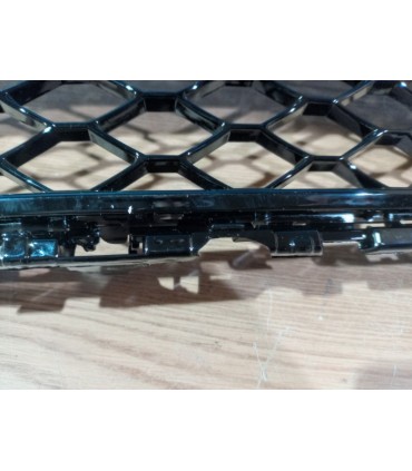 CX PARRILLA AUDI A3 8V 12-16 LOOK RS3 NEGRO BRILLO R008028C1