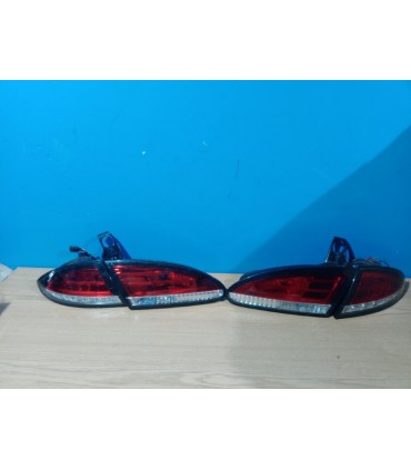 CX PILOTOS SEAT LEON 04-09 1P LED ROJO CROMO R145494C3