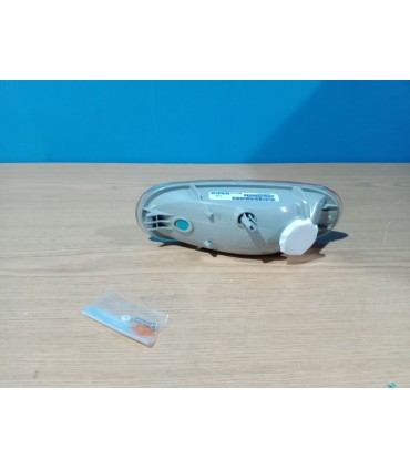 CX INTERMITENTE IZQ FRONTAL VOLKSWAGEN VW NEW BEETLE 98-05 R017978C6