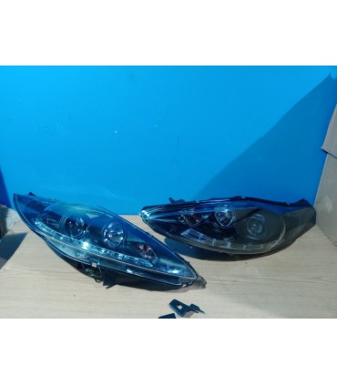 DW FAROS PARA FORD FIESTA 08-12 LUZ DIURNA FONDO NEGRO R148127C1