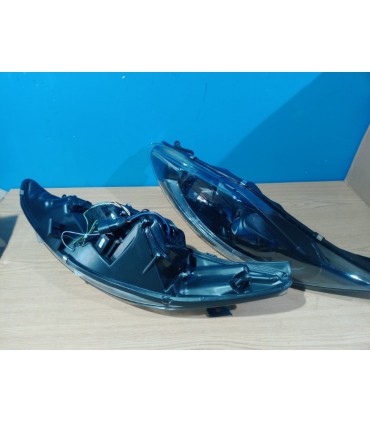 DW FAROS PARA FORD FIESTA 08-12 LUZ DIURNA FONDO NEGRO R148127C1