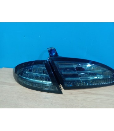 TG PILOTOS SEAT LEON 1P 04-09 LED CRISTAL AHUMADO R145493C4