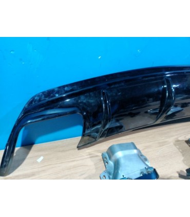 ML DIFUSOR MERCEDES CLA C117 16-19 LOOK AMG NEGRO BRILLO + COLAS ESCAPE C010945C1