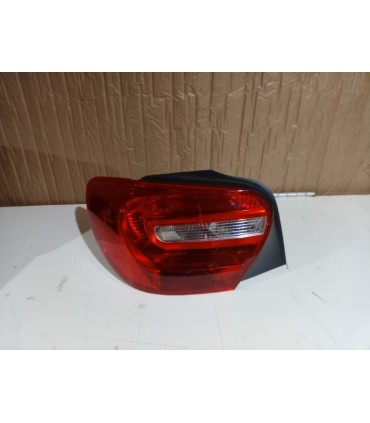 CX PILOTO IZQ PARA MERCEDES CLASE A W176 12-15 BLANCO ROJO R015896C2