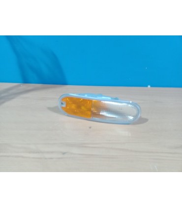 FE INTERMITENTE IZQ FRONTAL VOLKSWAGEN VW NEW BEETLE 98-05 R017978C7