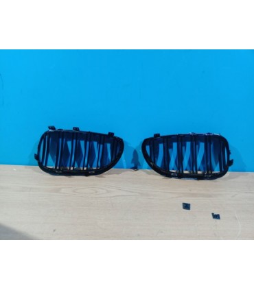 KJ PARRILLA BMW E60 03-10 LOOK M5 NEGRO BRILLO R148658C9