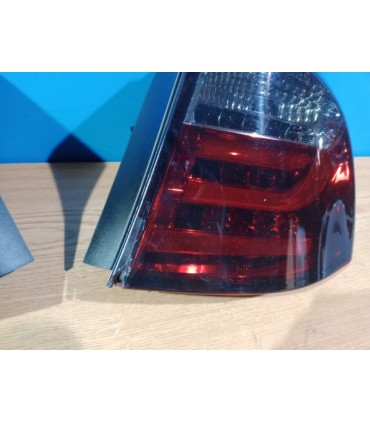 AZ PILOTOS BMW E81 E87 04-07 ROJOS AHUMADOS LED BAR R148888C3