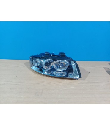 BY FARO DCH XENON AUDI A4 01-04 R018221C1