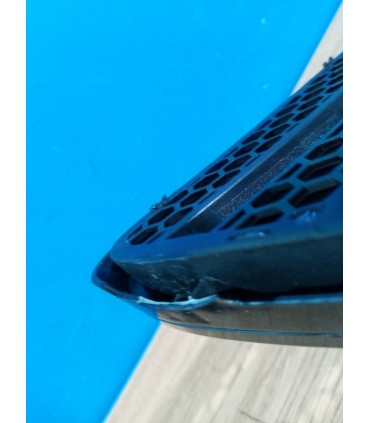 BY PARRILLA MERCEDES W204 07-11 LOOK AMG NEGRO BRILLO R022019C3