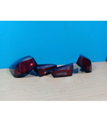 AZ PILOTOS FORD FOCUS MK4 18-21 LED DINAMICO ROJO AHUMADO R012294C1