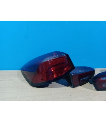 AZ PILOTOS FORD FOCUS MK4 18-21 LED DINAMICO ROJO AHUMADO R012294C1