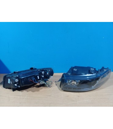 CX FAROS SEAT LEON 1M LUZ DIURNA FONDO NEGRO 99-05 R145670C5