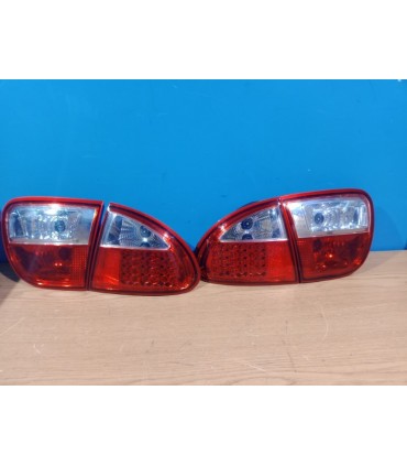 CX PILOTOS SEAT LEON 99-05 LED ROJO CROMO R145123C2