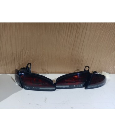 DW PILOTOS SEAT LEON 1P 04-09 LED ROJO AHUMADO R147716C10