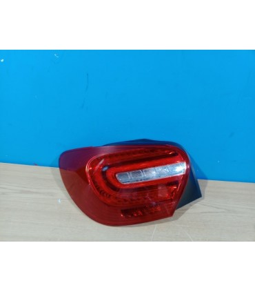 CX PILOTO IZQ PARA MERCEDES CLASE A W176 12-15 LED BLANCO ROJO R017037C2