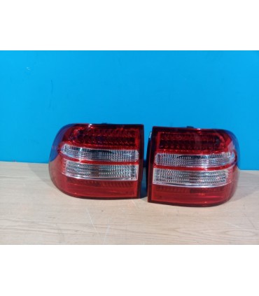 DW PILOTOS PORSCHE CAYENNE 02-07 LED ROJO CROMO R148322C2