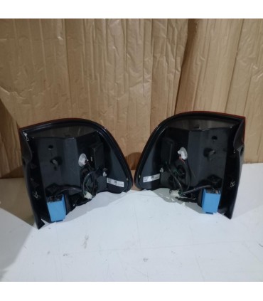 AZ PILOTOS PORSCHE CAYENNE 02-07 LED ROJO AHUMADO R148323C1