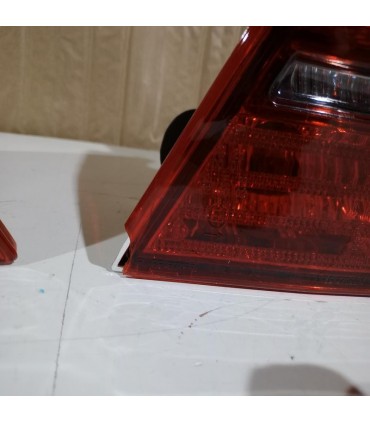 CX PILOTOS MERCEDES CLASE C W203 04-07 LED ROJO GRIS R147489C2